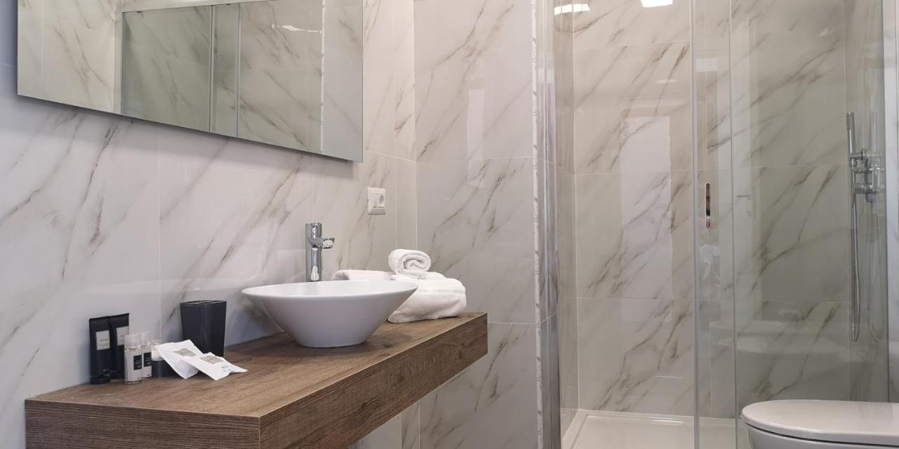 Vista Suites - Piazza Yenne Cagliari Eksteriør bilde