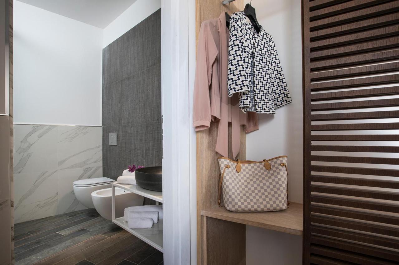 Vista Suites - Piazza Yenne Cagliari Eksteriør bilde